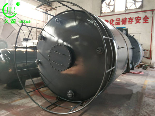 大型氫氟酸儲罐材質(zhì)該如何選擇?
